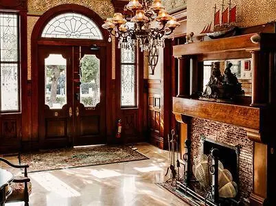 Inn King Suite At Curry Mansion With Heated Pool! Key West